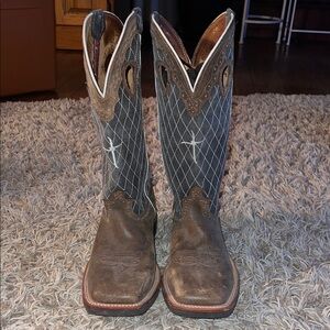 Twisted X Men's Brown and Grayish blue Western Boots barely worn size 8D